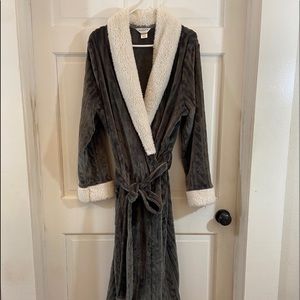 Liz Claiborne Sleepwear Gray Full Length Grey with Pockets size XL